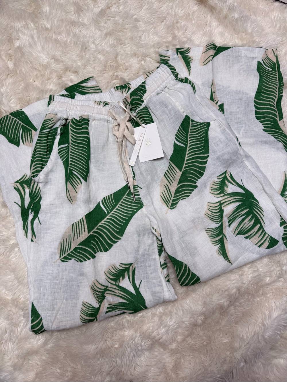 Women’s Tropical Leaf Linen pants - Green on White